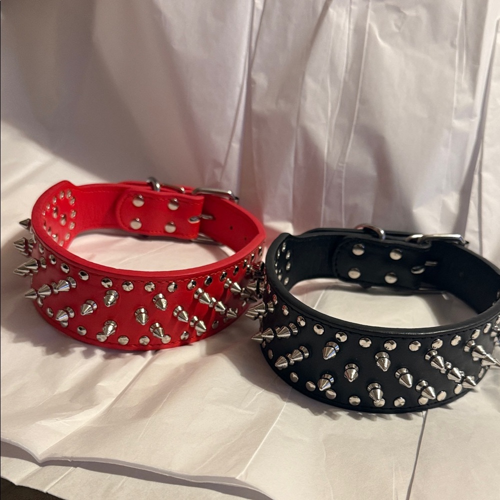 Studded Spike Leather Choker Collar; size: S